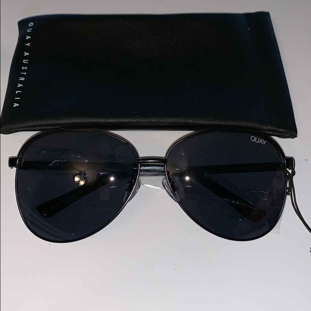 Quay Australia Vivienne Sunglasses